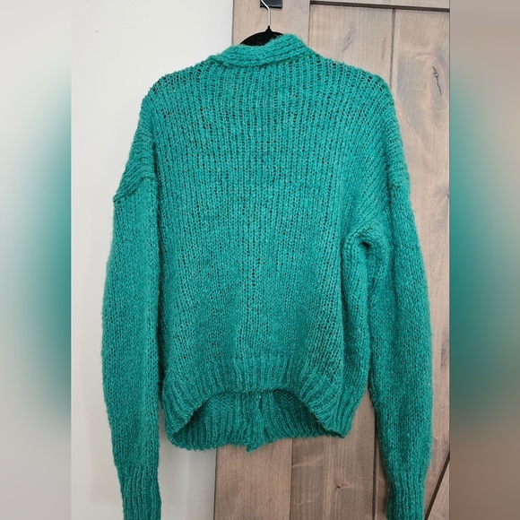 STRUT & BOLT Green Wool blend slouchy cardigan. Size M - Picture 10 of 11
